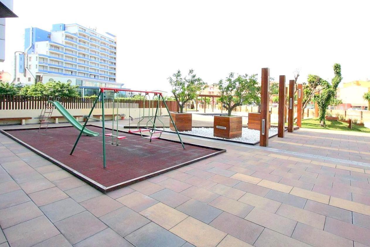 Leon Inmo Apartment Oasis - 10022 Empuriabrava Exterior photo